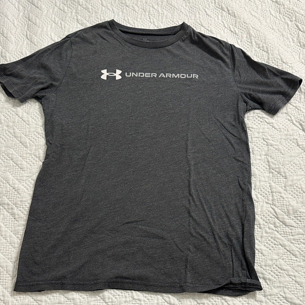 Under Armour Men's Dark Gray Short Sleeve Tee